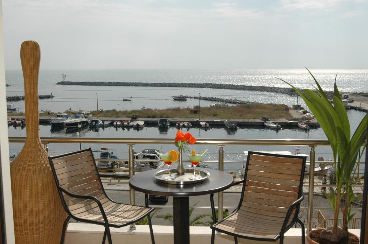 Porto Del Sol Hotel Paralía Dış mekan fotoğraf